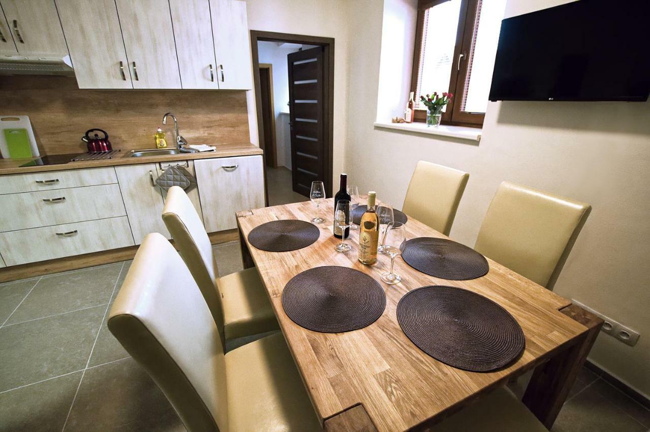 U Čápa Krásný apartmán v Sedleci Sedlec  Esterno foto